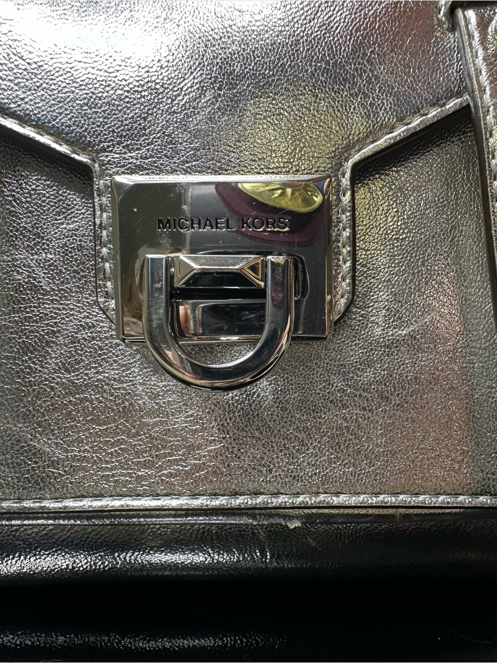 Michael Kors Manhattan Medium Metallic Silver Leather Satchel Crossbody Bag - Picture 2 of 12